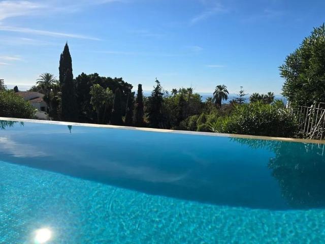 Chalet en venta en Rio Real, Costa del Sol Occidental
