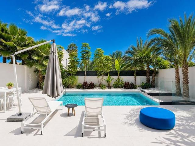 Chalet en venta en Platja de Mutxavista, l'Alacantí