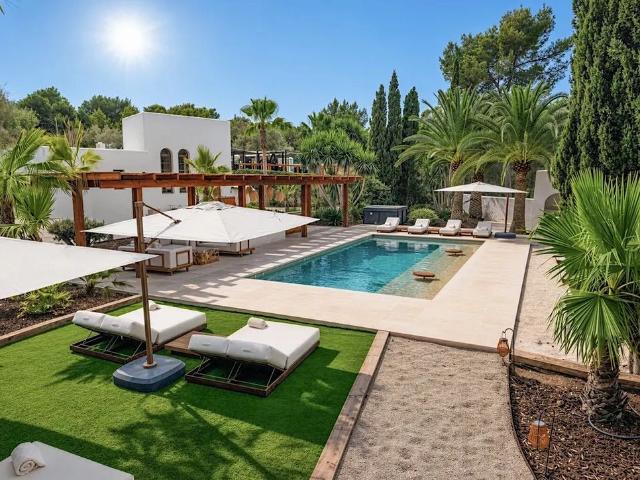 Chalet en venta en Cala Llonga, Menorca