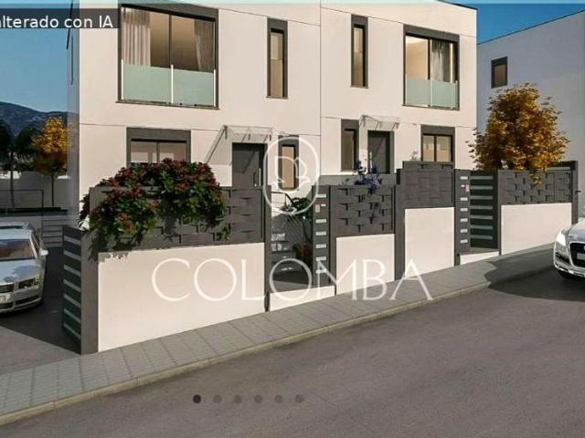 Villa en venta en Madrid, San Pascual