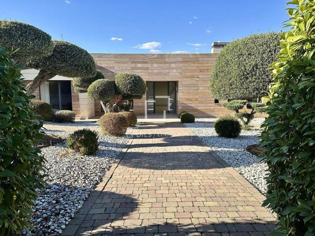 Chalet en venta en Pozuelo De Alarcón, Madrid