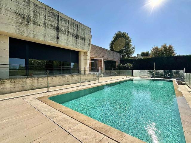 Chalet en venta en Pozuelo De Alarcón, Madrid