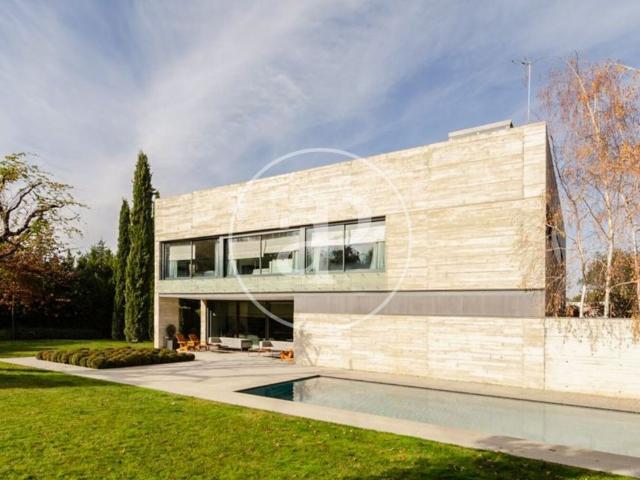 Villa en venta en Alcobendas, La Moraleja