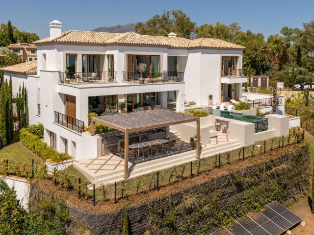 Villa en venta en Málaga, Val de Guadalmina