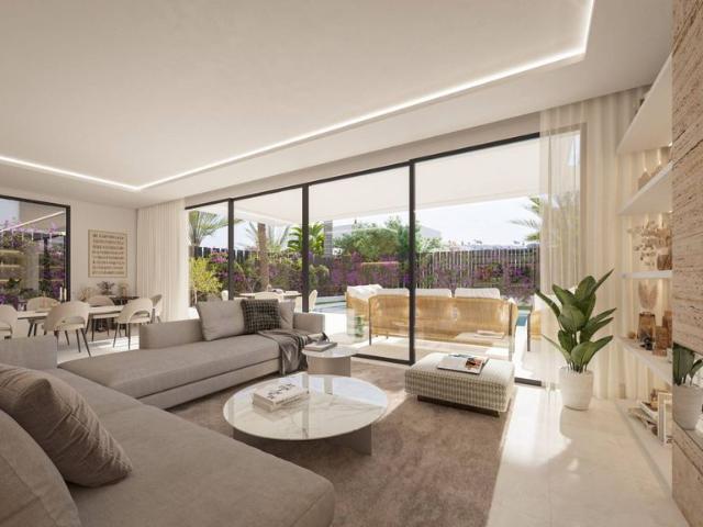Chalet en venta en Barriada Islas Canarias, Costa del Sol Occidental