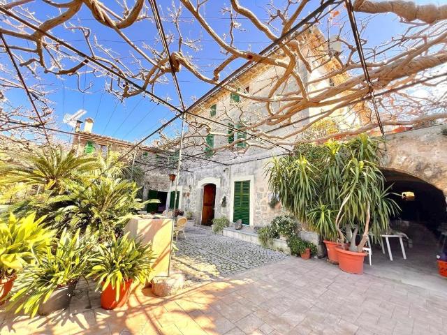 Chalet en venta en Serra de Tramuntana, Baleares