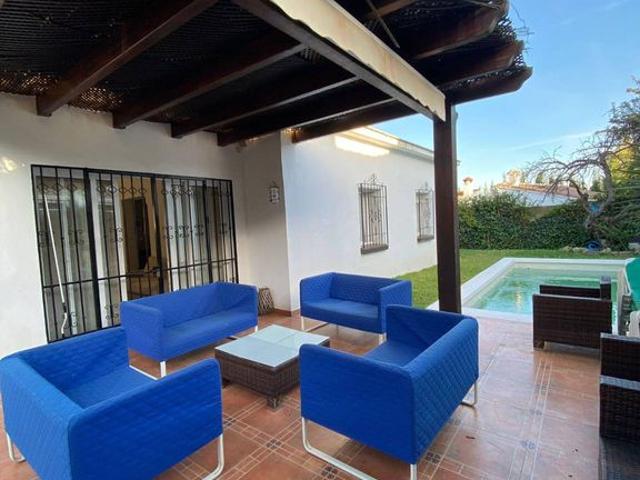 Chalet en alquiler en Miraflores, Costa del Sol Occidental