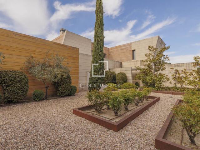 Chalet en alquiler en Pozuelo De Alarcón, Madrid