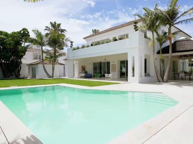 Villa en alquiler en San Pedro Alcántara, Guadalmina Baja