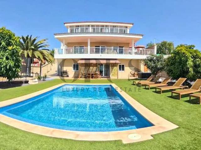 Chalet en venta en El Bebedero, Arona