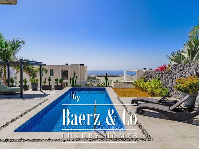 Chalet en venta en San Eugenio Bajo, Adeje