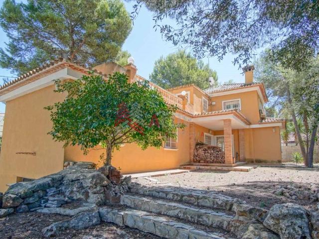 Villa en venta en Dénia