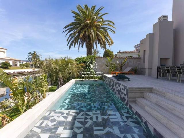 Chalet en venta en Empuriabrava, Alt Empordà