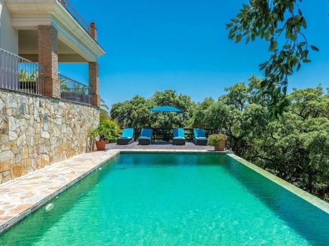 Chalet en venta en Barriada Islas Canarias, Costa del Sol Occidental