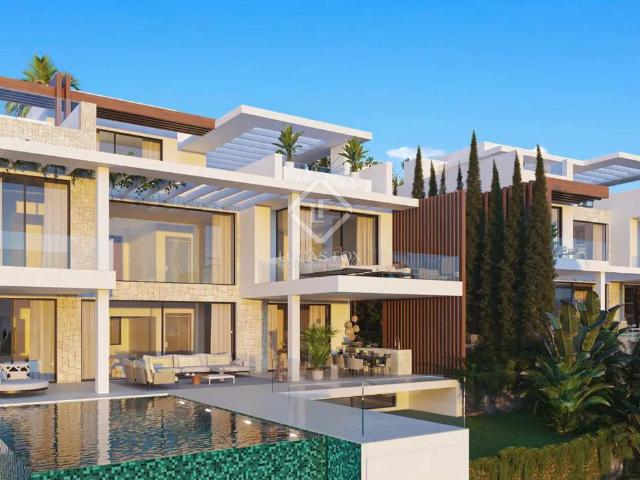 Villa en venta en Estepona