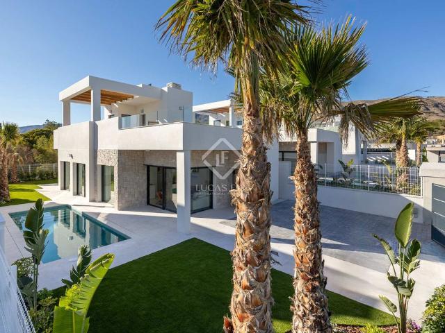 Villa en venta en Finestrat