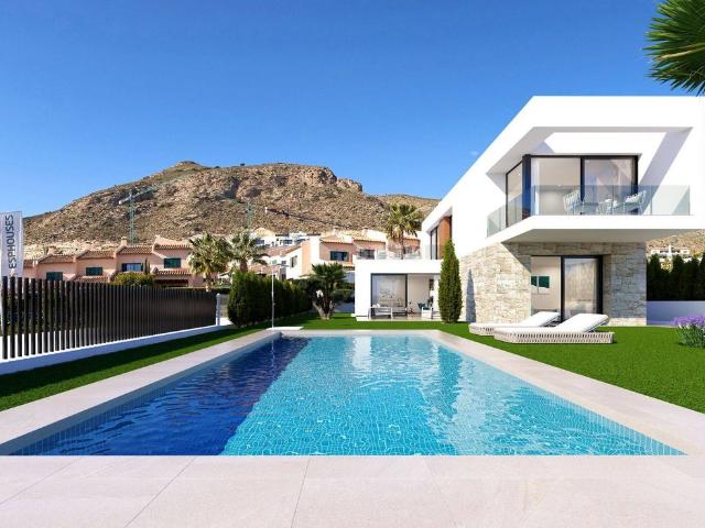 Chalet en venta en la Marina Baixa, Valencia