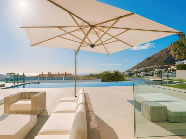 Chalet en venta en la Marina Baixa, Valencia