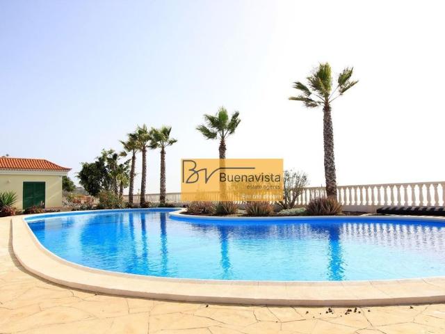 Chalet en venta en Guía de Isora, Canarias