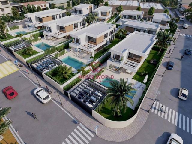 Chalet en venta en Castillo de la Duquesa, Costa del Sol Occidental