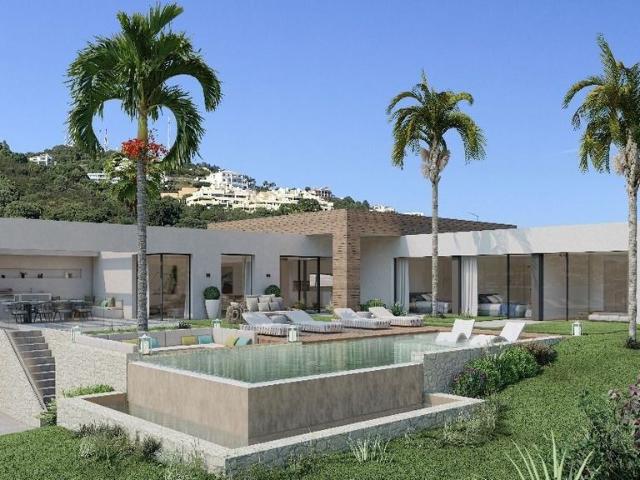 Chalet en venta en Rio Real, Costa del Sol Occidental