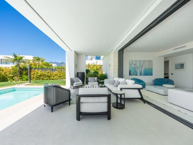 Chalet en venta en Rícmar, Costa del Sol Occidental