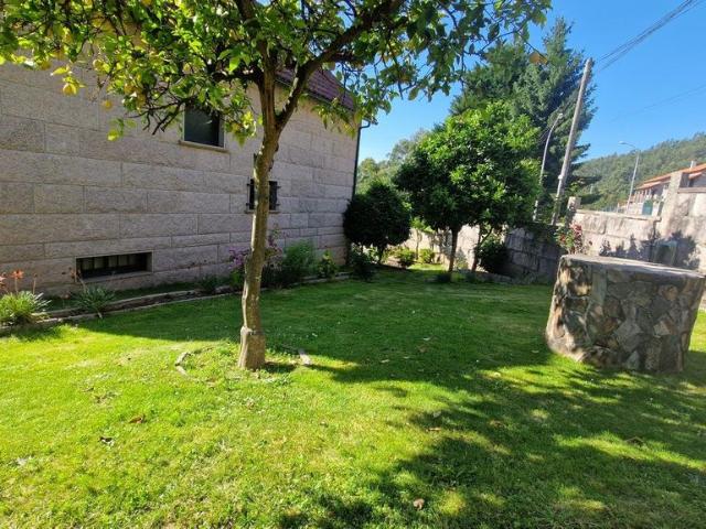 Chalet en venta en Mos, Vigo