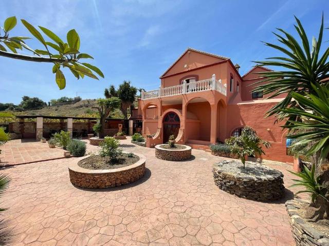Chalet en venta en Imaroga, La Axarquía