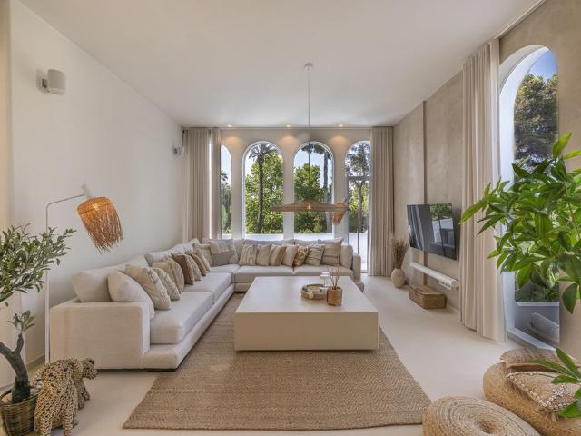 Chalet en venta en Nueva Andalucía, Costa del Sol Occidental