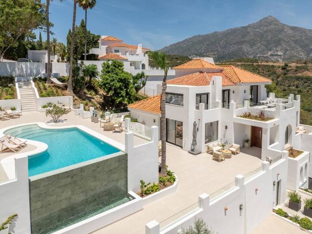 Villa en venta en Marbella, La Alzambra