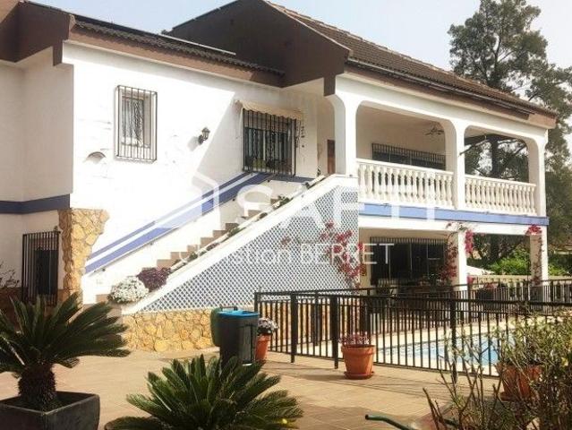 Chalet en venta en el Camp de Túria, Valencia