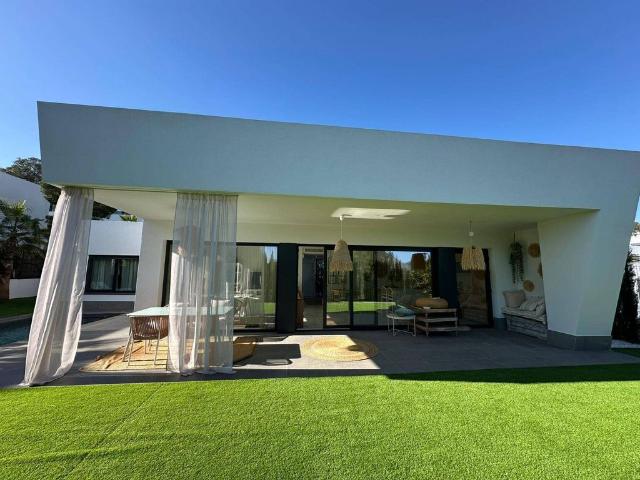 Chalet en venta en Urbanització L'Alberca, la Marina Baixa