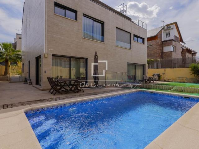 Chalet en venta en Pozuelo De Alarcón, Madrid