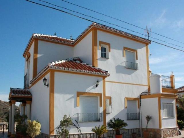 Chalet en venta en Torrox Park, La Axarquía