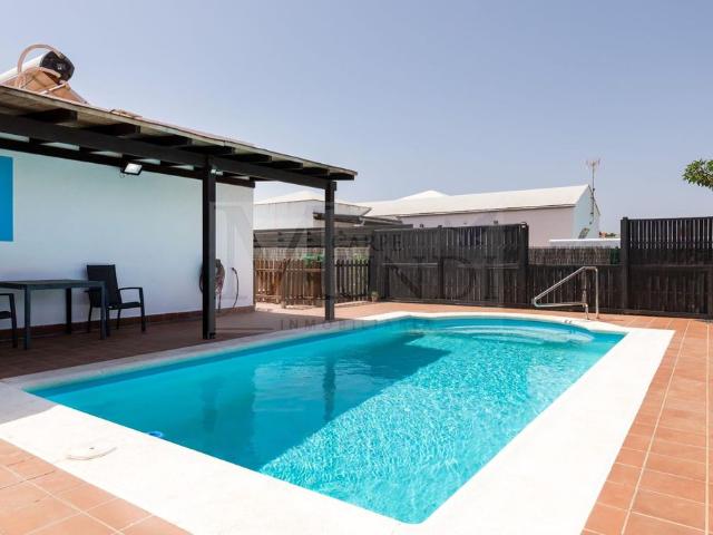 Chalet en venta en Villaverde, Madrid