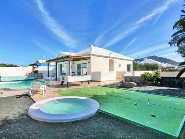 Chalet en venta en Playa Blanca, Yaiza