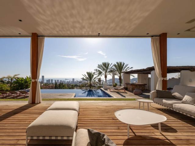 Casa en venta en Finestrat, Urbanització Golf Badia