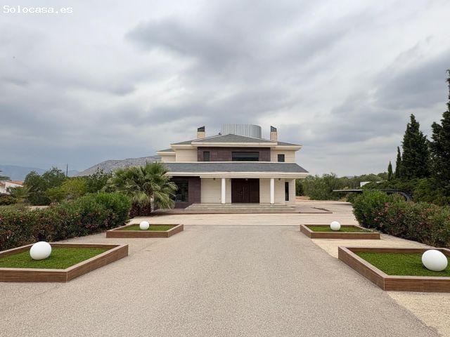 Casa en alquiler en el Vinalopó Mitjà / El Vinalopó Medio, Valencia