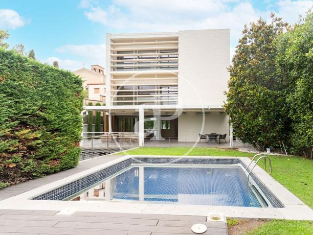 Villa en alquiler en Barcelona