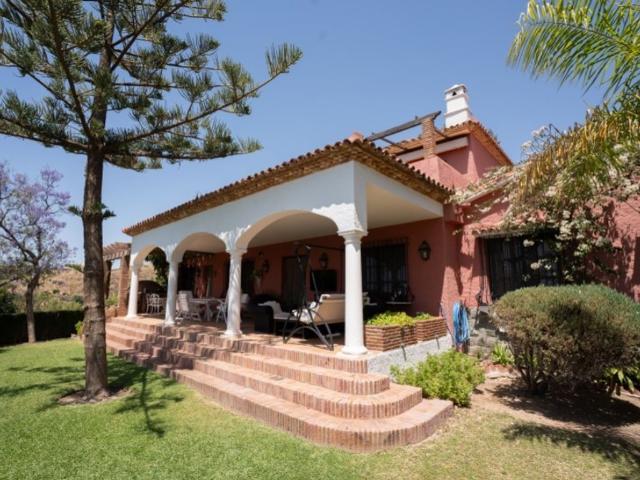 Chalet en alquiler en Torrequebrada, Benalmádena
