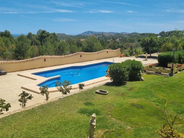 Chalet en alquiler en la Marina Baixa, Valencia