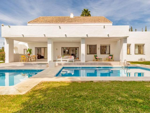 Villa en alquiler en Marbella, Aldea Blanca