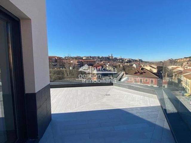 Chalet en alquiler en San Lorenzo, Segovia