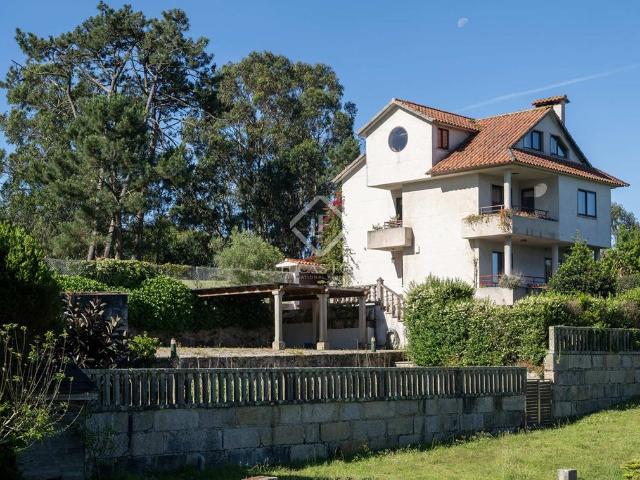 Chalet en venta en Aldán, O Morrazo