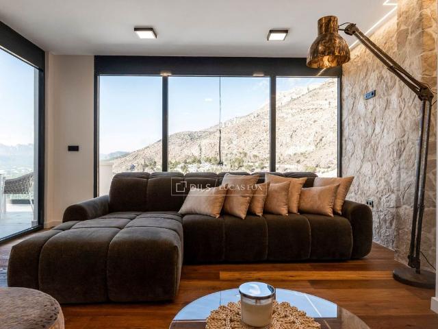 Chalet en venta en la Marina Baixa, Valencia