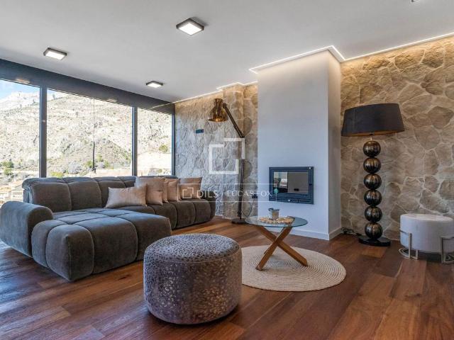 Chalet en venta en la Marina Baixa, Valencia