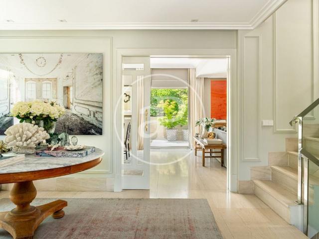 Chalet en venta en Madrid, Urbanización Fuente del Rey