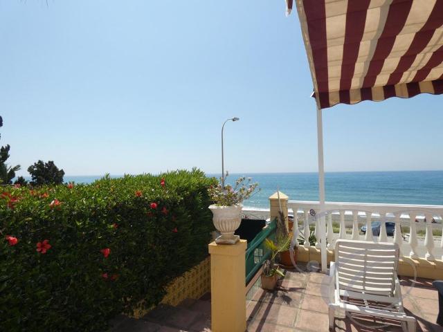 Chalet en venta en Benajarafe, La Axarquía