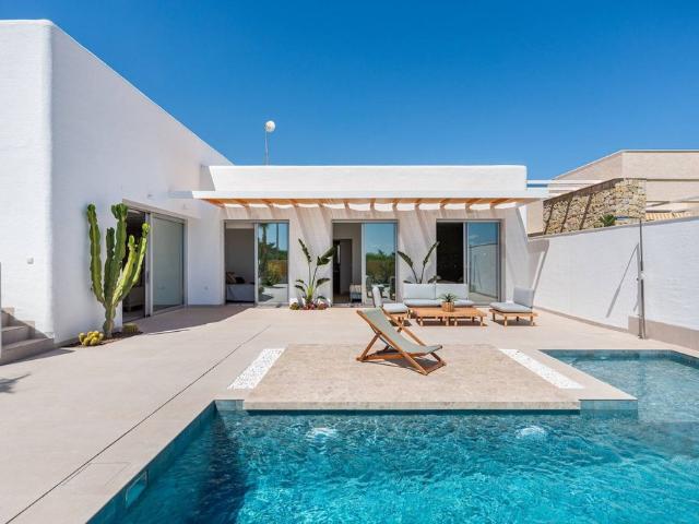 Villa en venta en Benijófar, Urbanización Benimar