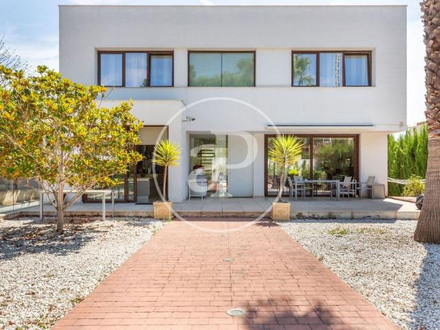 Chalet en venta en Godella, Valencia